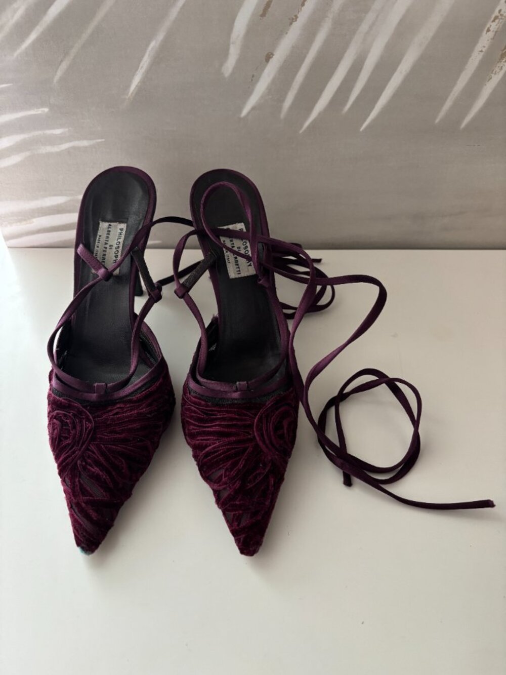 Philosophy di Alberta Ferretti Purple Velvet Lace Up Pointed Heels EU 37 US 6.5 - Picture 3 of 9